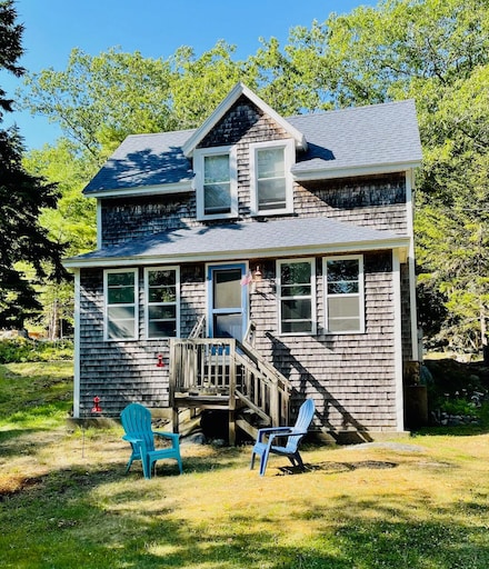 12 Spruce Gum Ln, Georgetown, ME 04548