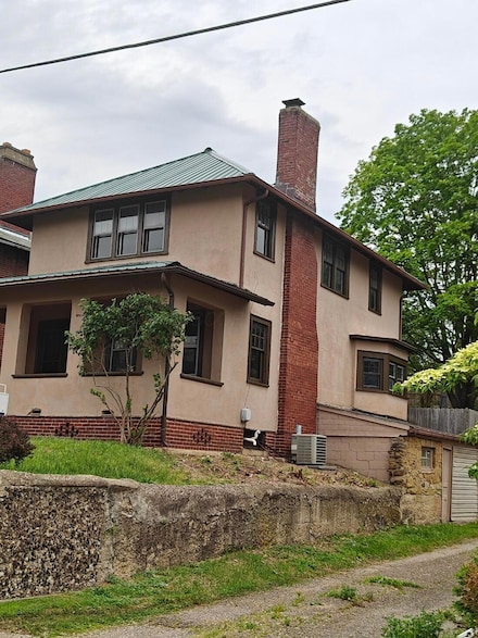 16 N 7th St, Newark, OH 43055