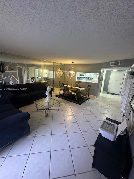 4158 Inverrary Dr Unit 405, Lauderhill, FL 33319
