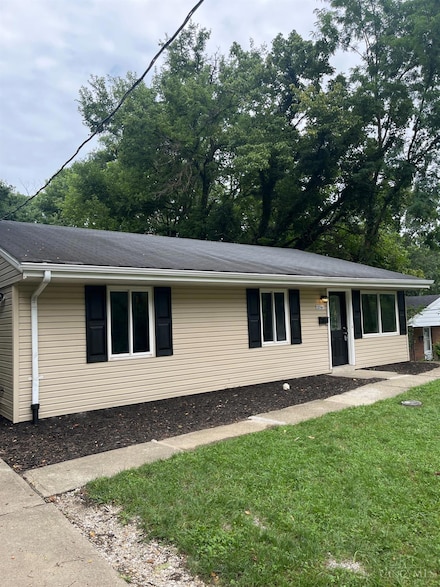 2741 Baker Ave, Cincinnati, OH 45211