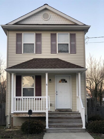 6 W Lindley Ave, Pleasantville, NJ 08232