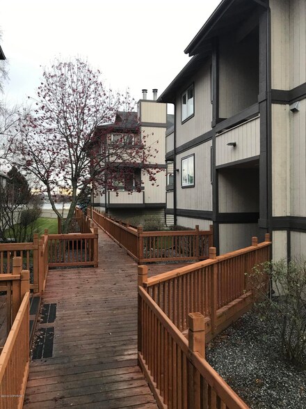 4345 Constellation Ave Unit 15, Anchorage, AK 99517