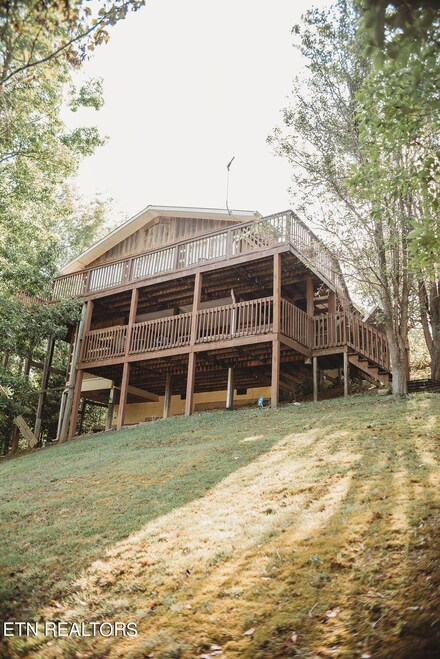 2513 Angler Way, Sevierville, TN 37876