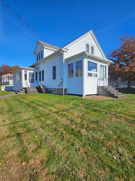 414 Montello St, Lewiston, ME 04240