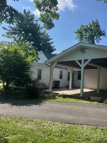2319 Hunt Rd, Cincinnati, OH 45215