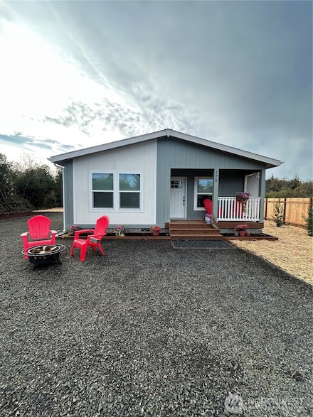 175 Wishkah St SW, Ocean Shores, WA 98569