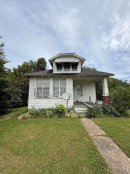 272 E Center St, Beattyville, KY 41311