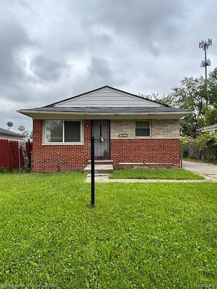 19627 Algonac St, Detroit, MI 48234