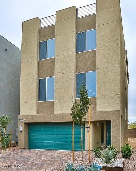 8055 Haywood Estate Ave, Las Vegas, NV 89113