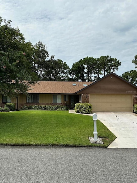 31 Lake Fairgreen Cir, New Smyrna Beach, FL 32168