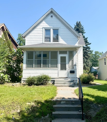 1009 Magnolia Ave E, Saint Paul, MN 55106