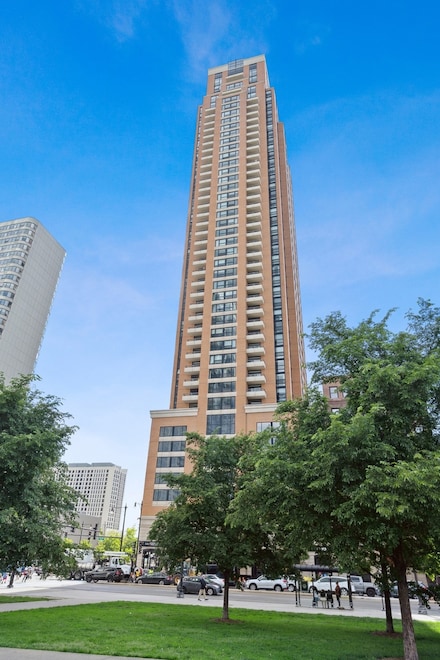1160 S Michigan Ave Unit 2204, Chicago, IL 60605
