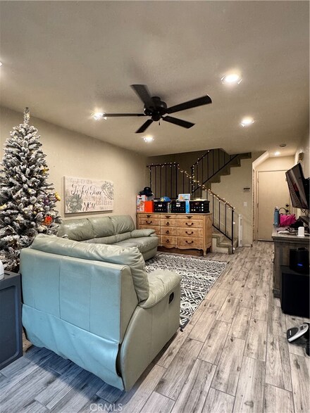 9220 Citrus Ave Unit A, Fontana, CA 92335