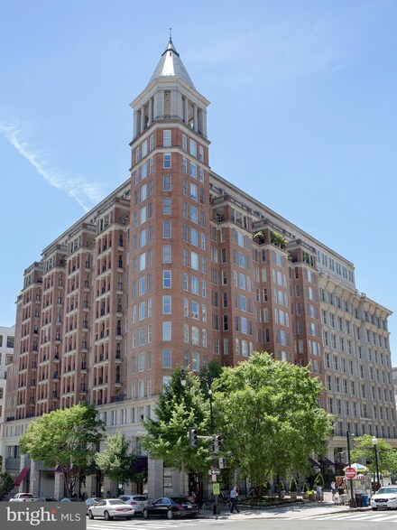 601 Pennsylvania Ave NW Unit 1003, Washington, DC 20004