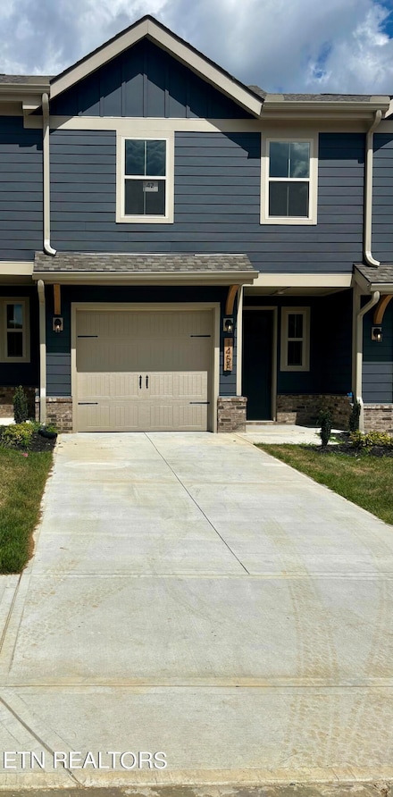 1458 Mountain Quail Cir, Alcoa, TN 37701