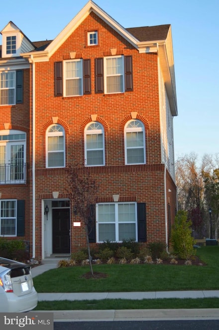 23078 Weybridge Square, Broadlands, VA 20148