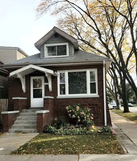 3757 W 60th Place, Chicago, IL 60629