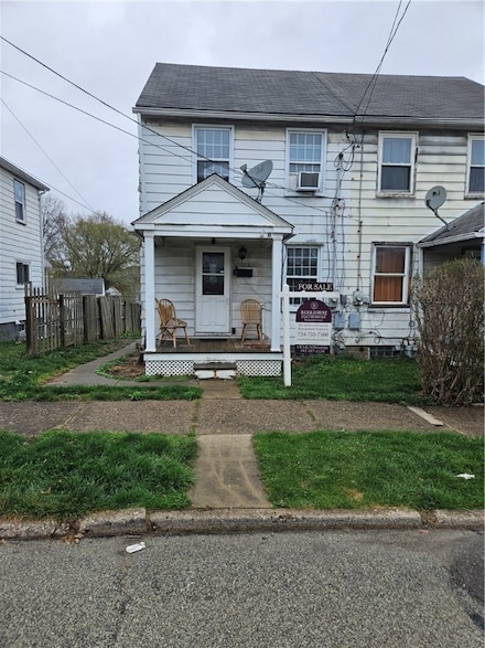 523 Farnsworth Ave, Clairton, PA 15025