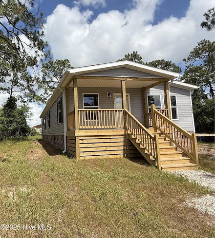 1065 Pinecrest Rd, Southport, NC 28461