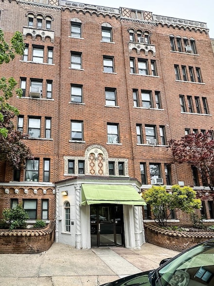 36 Duncan Ave Unit D2, Jersey City, NJ 07304