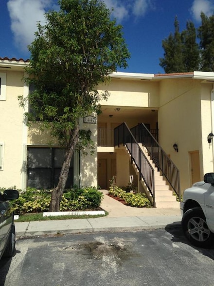 1447 Lake Crystal Dr Unit E, West Palm Beach, FL 33411