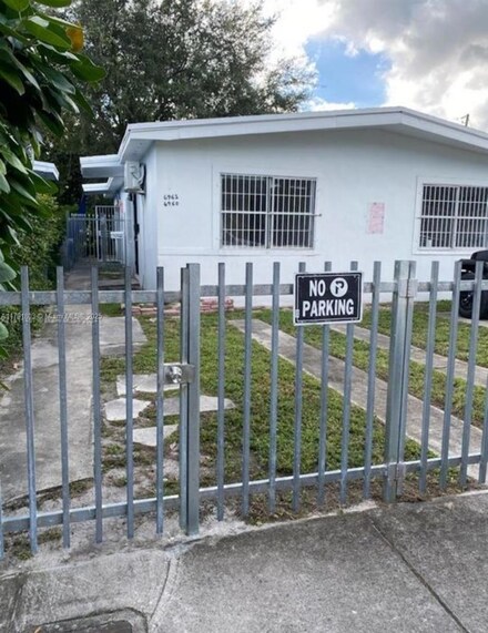 6960 NW 6th Ct Unit 6962, Miami, FL 33150