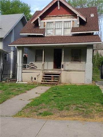 3913 Chestnut Ave, Kansas City, MO 64130