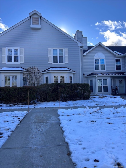 6 Olde Wagon Rd, Warwick, NY 10990