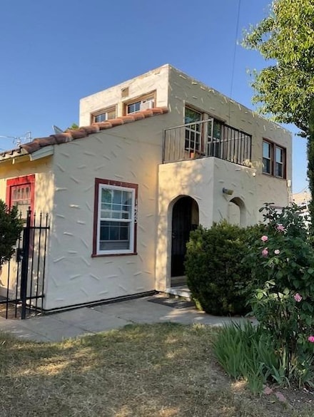 1425 E Patterson Ave, Fresno, CA 93728