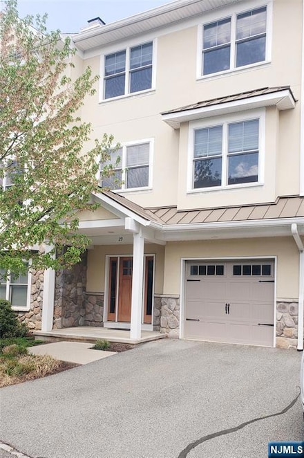 29 Park Place, Mountain Lakes, NJ 07046