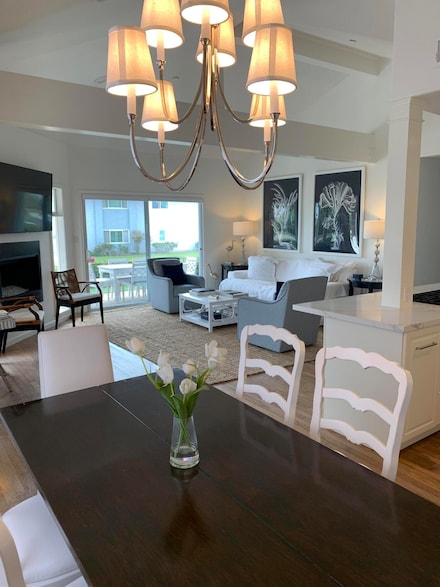 4772 3rd, Carpinteria, CA 93013