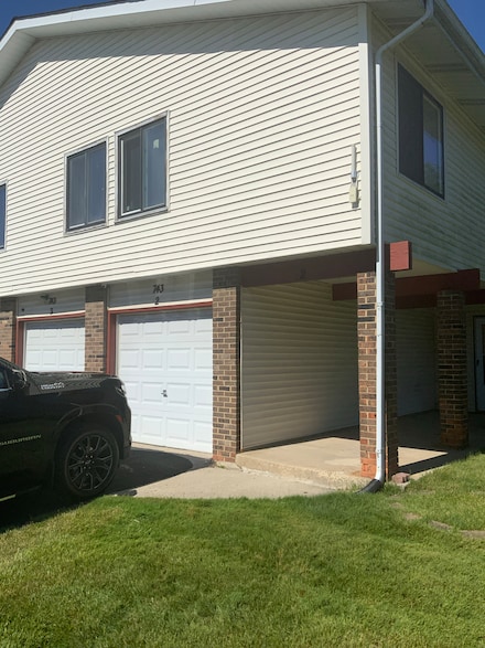 743 Sandpiper Ct Unit 2, University Park, IL 60484