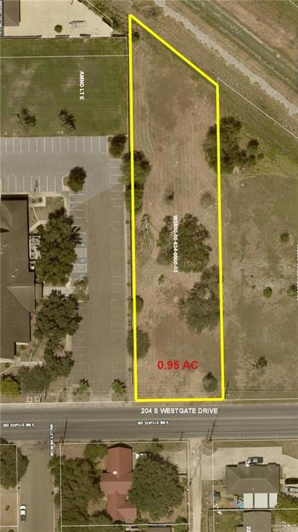 204 S Westgate Dr, Weslaco, TX 78596