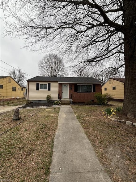 711 Vellines Ave, Chesapeake, VA 23324