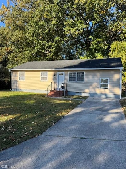 909 Thames Dr, Hampton, VA 23666