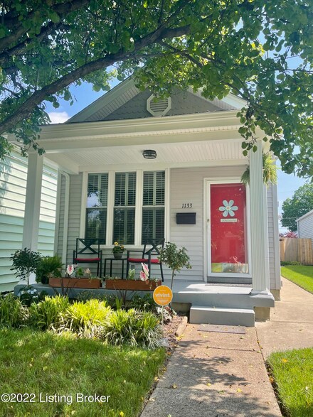1133 Lydia St, Louisville, KY 40217