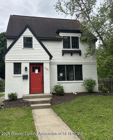 1141 N Genesee Dr, Lansing, MI 48915