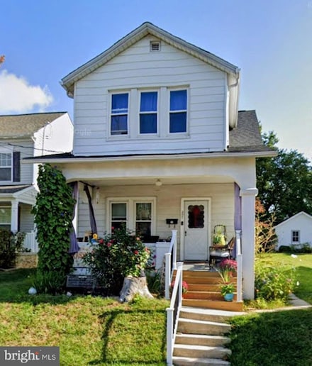 207 S 18th St, Camp Hill, PA 17011