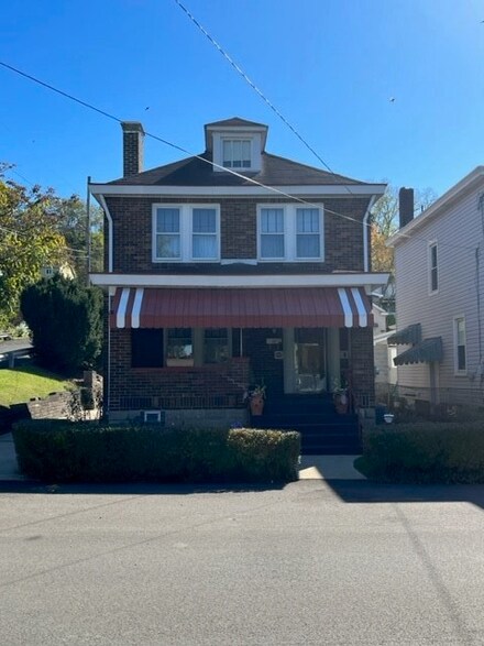 3029 Norland St, Carnegie, PA 15106