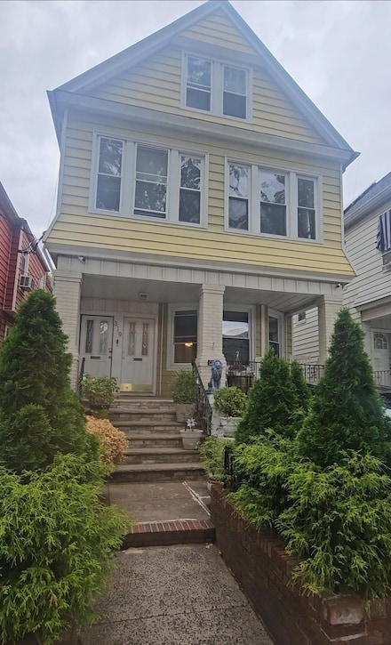 319 Kennedy Blvd, Bayonne, NJ 07002
