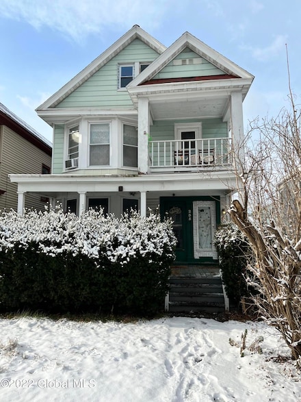 235 6th Ave, Troy, NY 12180