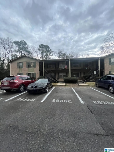 2835 Georgetown Dr Unit F, Hoover, AL 35216