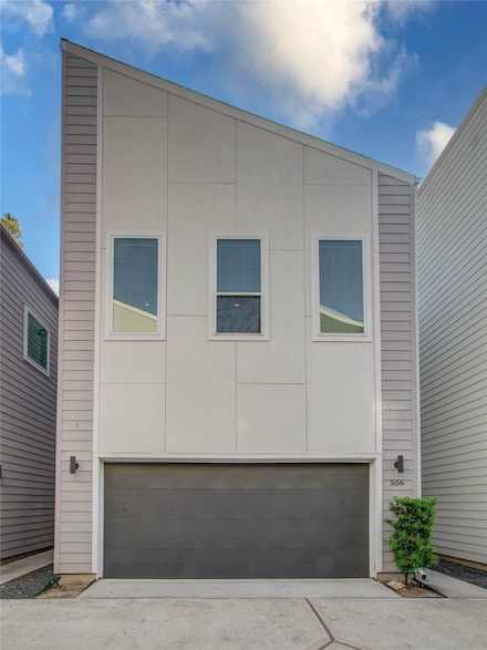 556 Janisch Rd, Houston, TX 77018