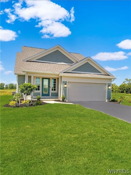 6669 Curtis Ct, Lockport, NY 14094