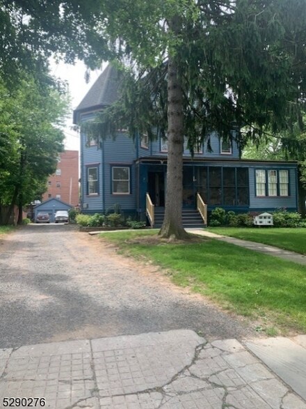 911 Myrtle Ave Unit 2, Plainfield, NJ 07063