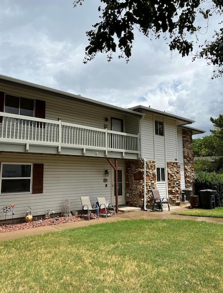 109 Harbor Dr Unit 205, Bridgeport, TX 76426