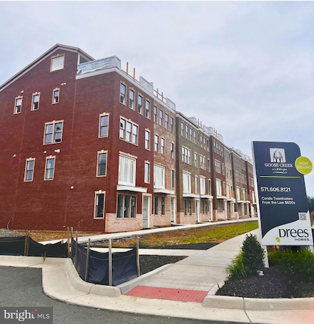 20879 Murry Falls Terrace, Ashburn, VA 20147