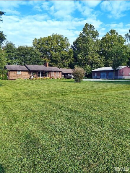 8513 N State Rd, Washington, IN 47501