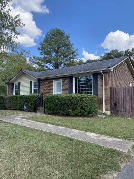7208 Sugar Maple Dr, Fairview, TN 37062