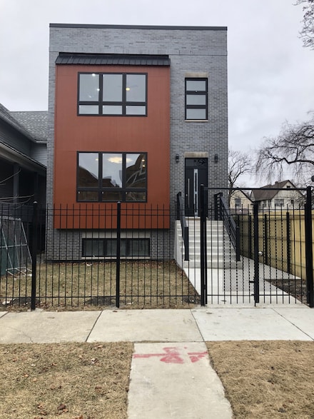 604 N Latrobe Ave, Chicago, IL 60644